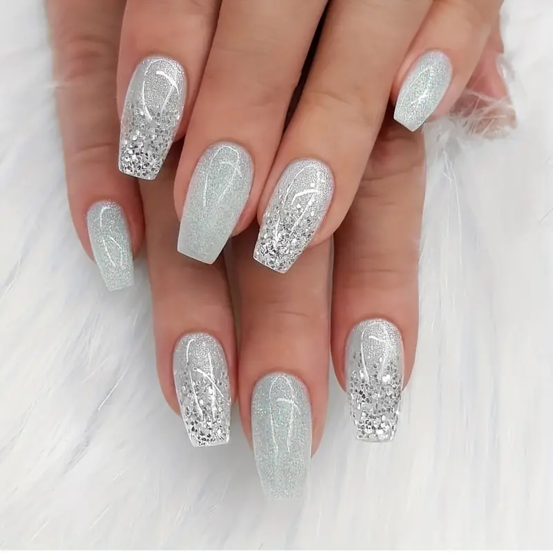 24 stk Sølvfarget glitter falske negler, skinnende paljett gradient