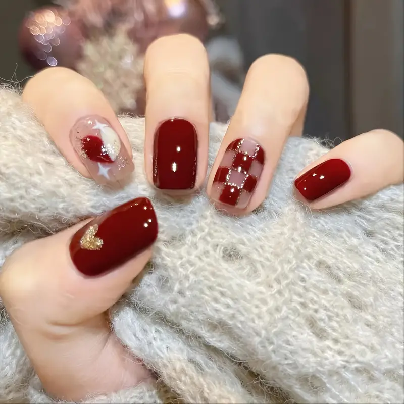 24 Pcs Sweetness Checkered Heart Nail Patched false nail