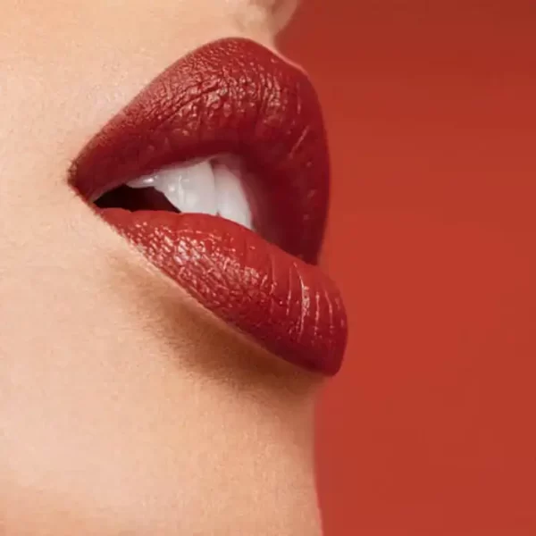 YSL Rouge Pur Couture The bold 1971 Rouge Provocation