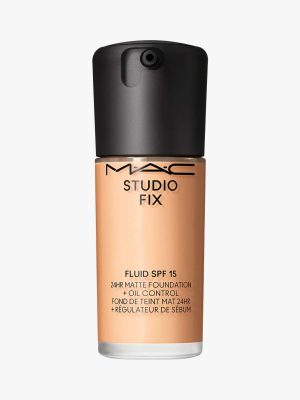 MAC Studio Fix Fluid SPF 15 24HR Matte Foundation N18