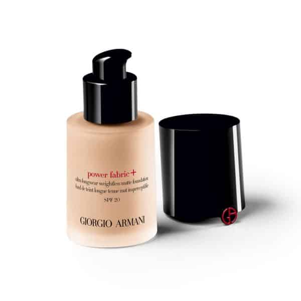 GIORGIO ARMANI Ultra Longwear Weightless Matte foundation SPF 20 3